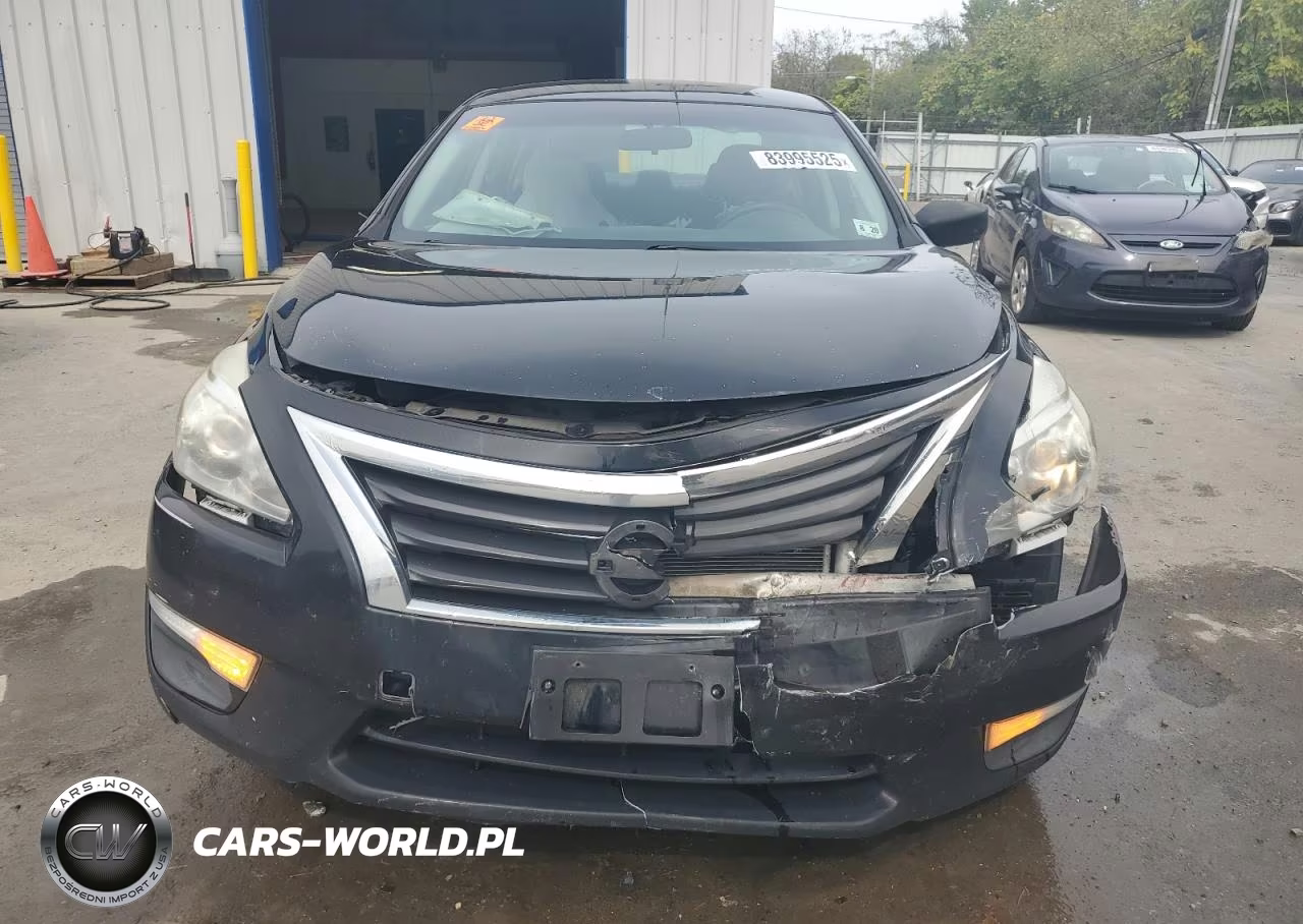 2015 Nissan Altima 2.5 VIN:1N4AL3AP5FN891798 - 5