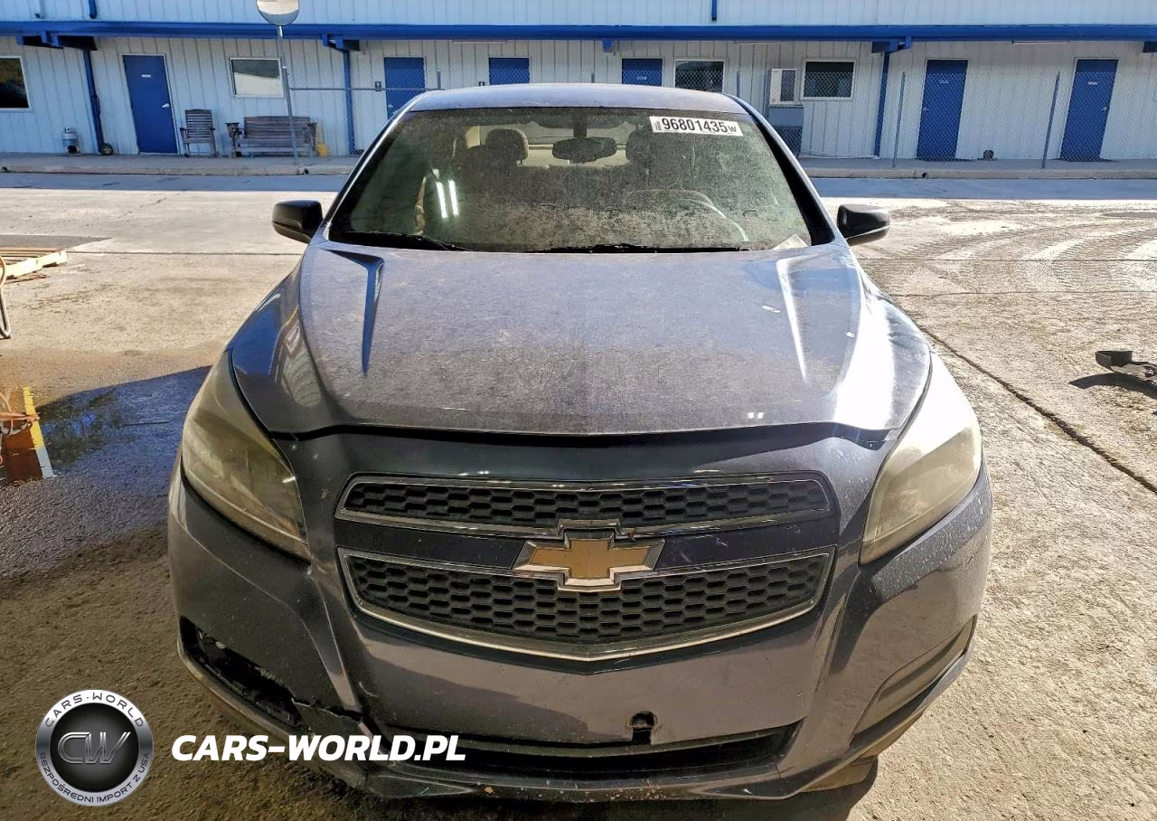 2013 Chevrolet Malibu Ls VIN:1G11B5SA0DF205122 - 5