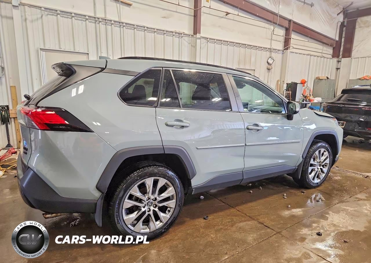 2020 Toyota Rav4 Xle Premium VIN:2T3A1RFV4LW139363 - 3