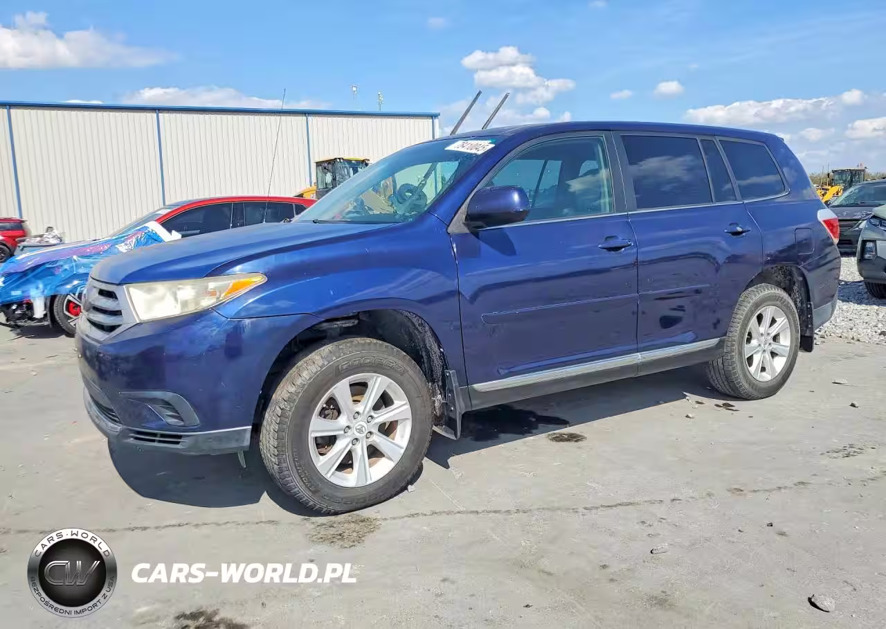 2011 Toyota Highlander Base