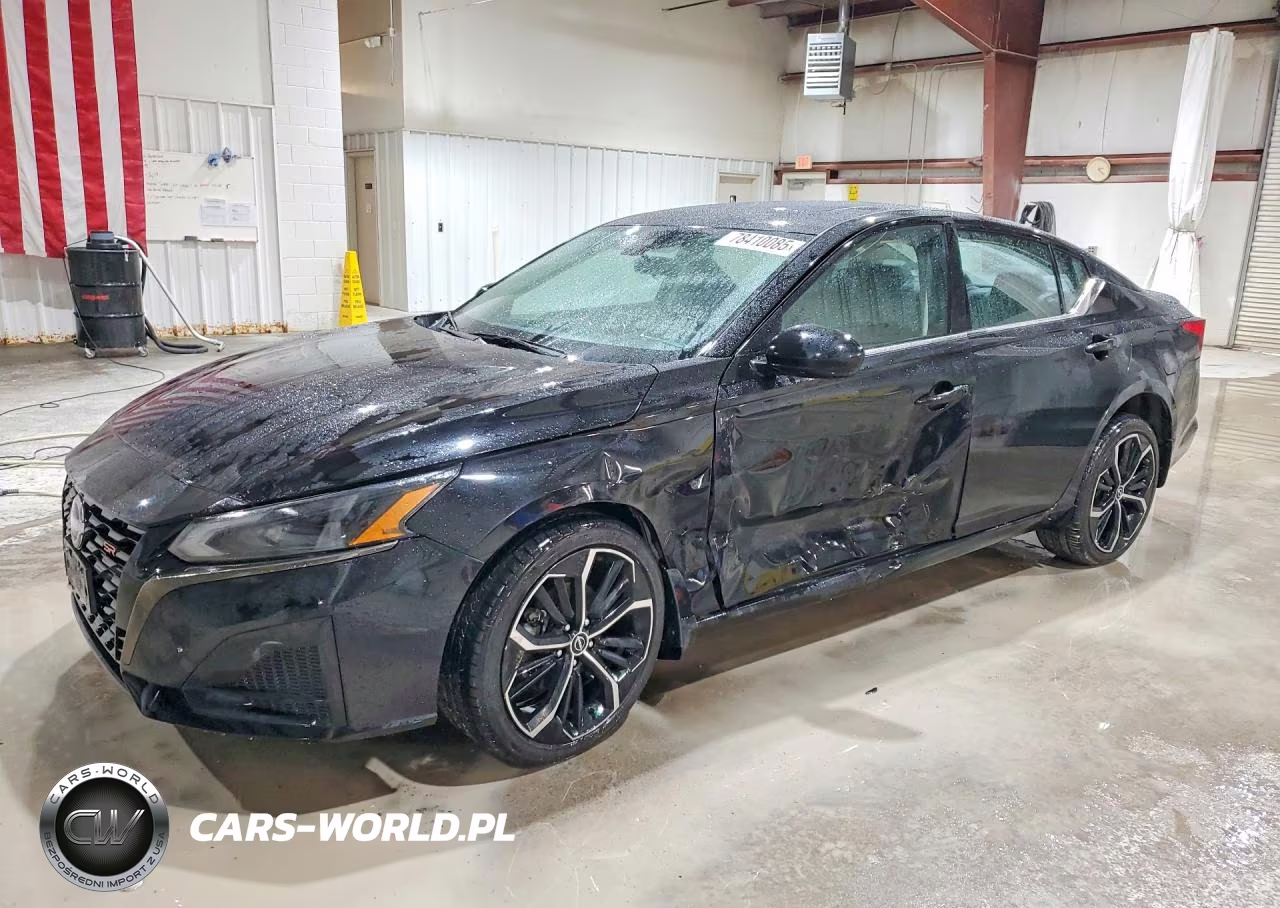 2023 Nissan Altima 2.5 Sr