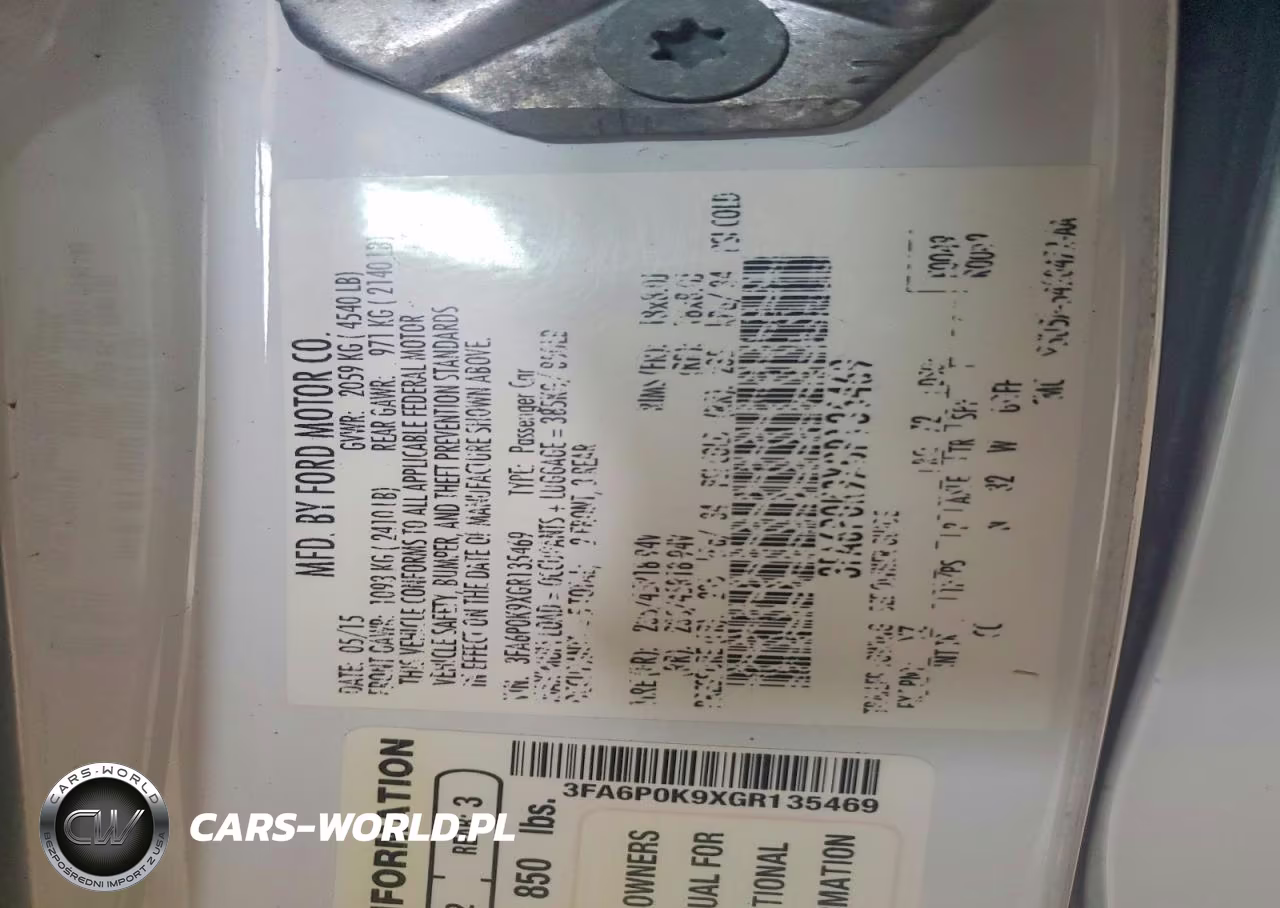 2016 Ford Fusion Titanium VIN:3FA6P0K9XGR135469 - 12