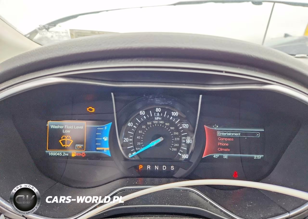 2016 Ford Fusion Titanium VIN:3FA6P0K9XGR135469 - 9