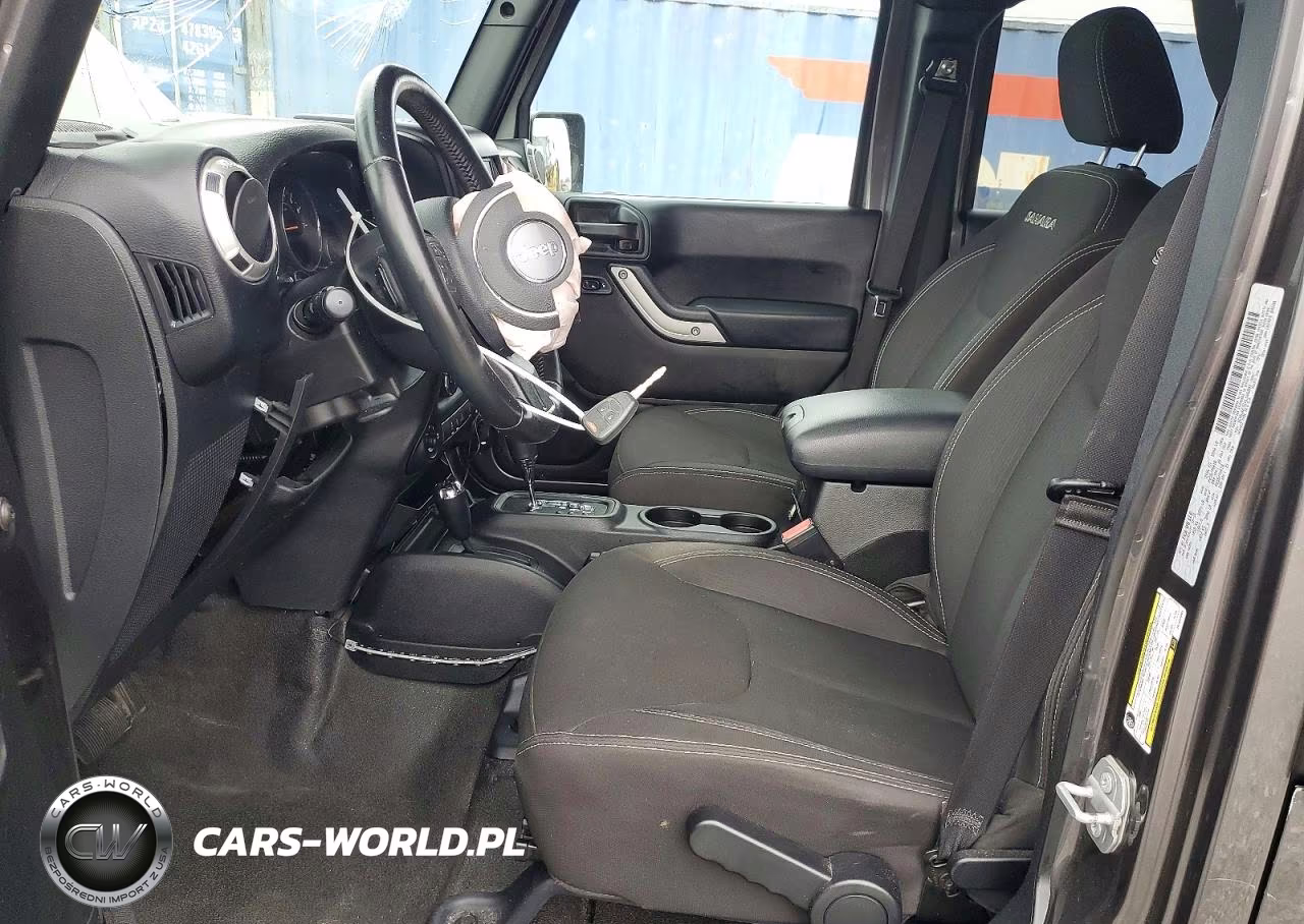 2017 Jeep Wrangler Unlimited Sahara VIN:1C4BJWEG1HL506901 - 7