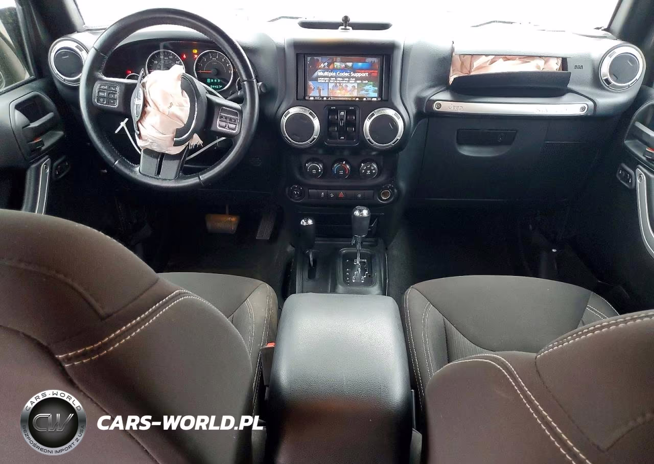 2017 Jeep Wrangler Unlimited Sahara VIN:1C4BJWEG1HL506901 - 8