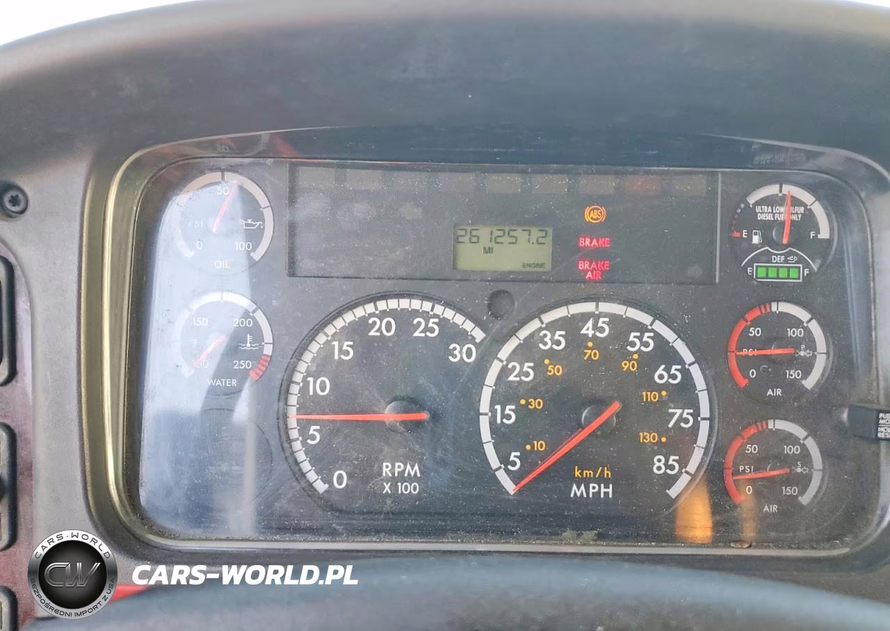 2012 Freightliner Business Class M2 Flatbed Truck VIN:1FVHCYBS0CHBR3691 - 8