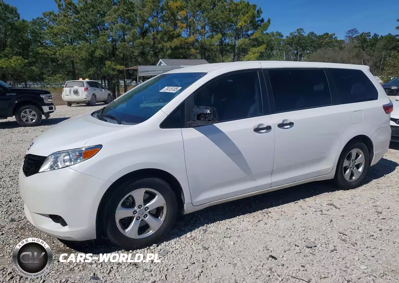 2015 Toyota Sienna L 7-Passenger