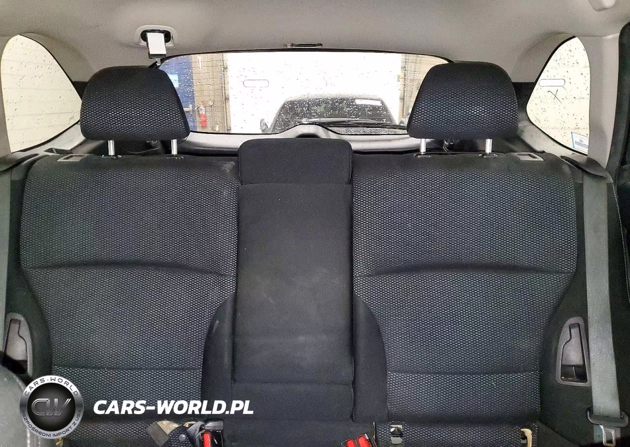 2016 Subaru Outback 2.5I Premium VIN:4S4BSBFC2G3327634 - 10