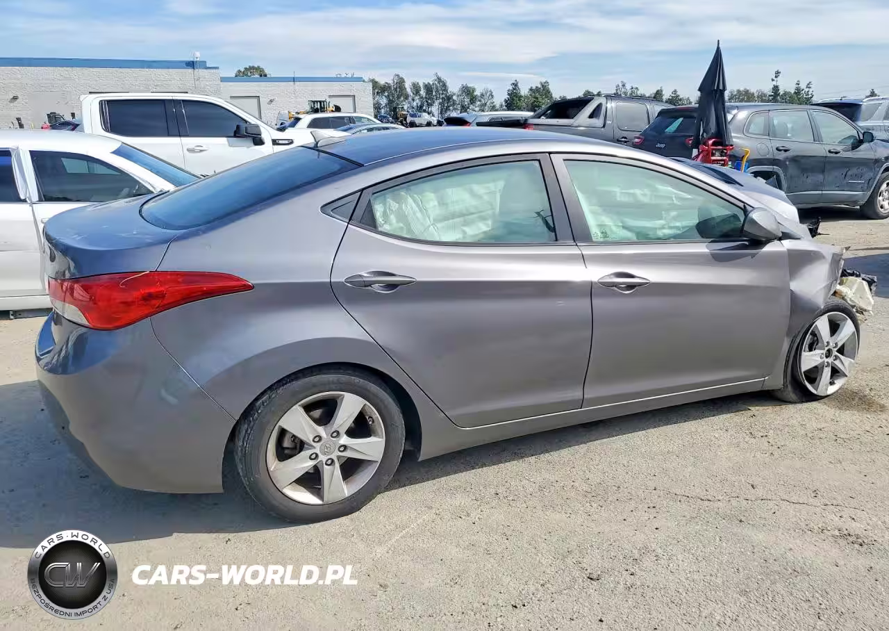 2011 Hyundai Elantra Gls VIN:5NPDH4AE8BH059265 - 3