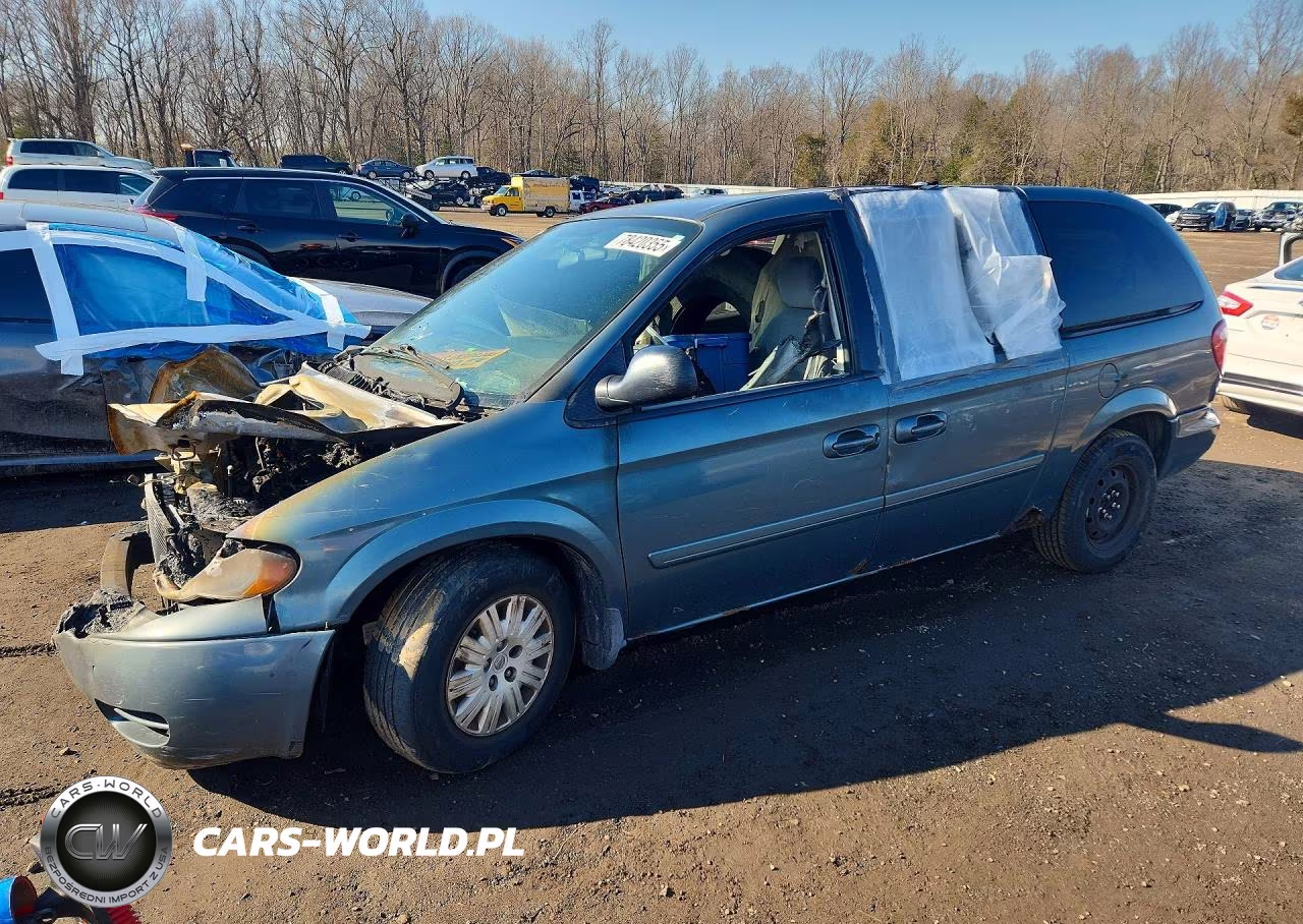 2006 Chrysler Town & Country Lx