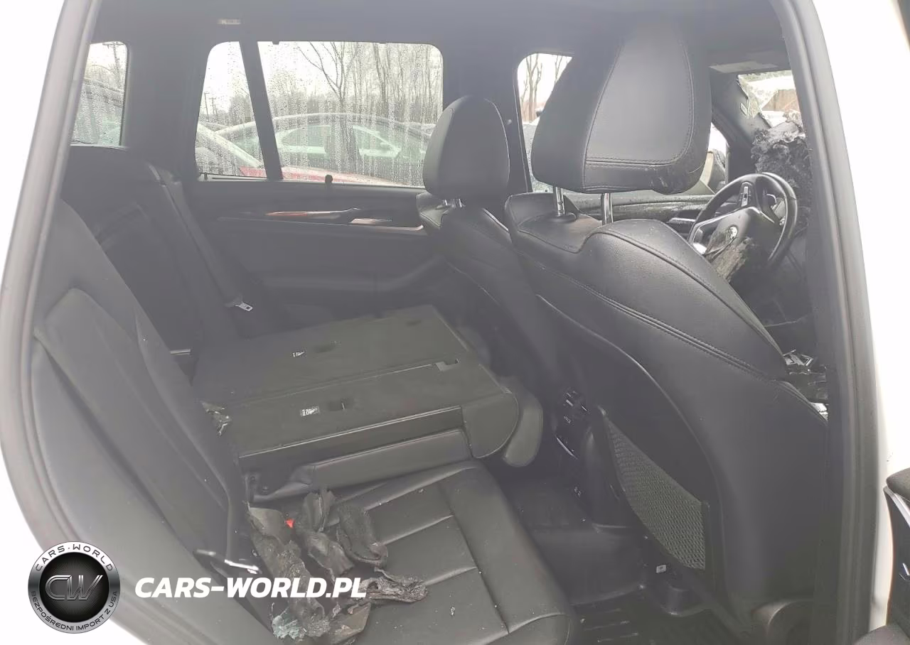 2020 BMW X3 xDrive30I VIN:5UXTY5C07LLT36082 - 10