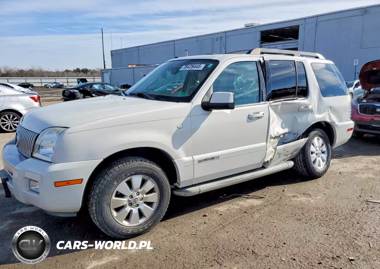 2010 Mercury Mountaineer Luxury