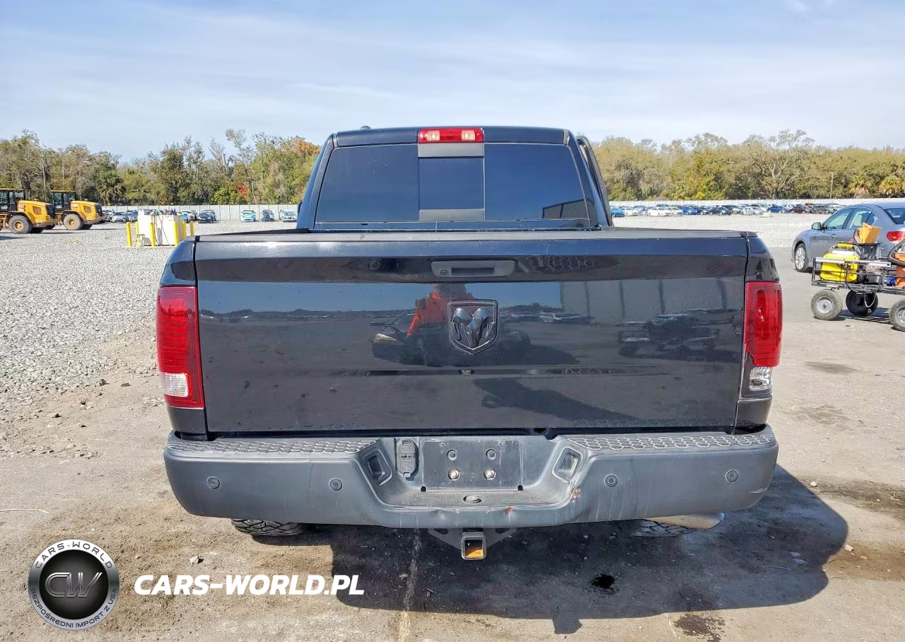 2019 Ram 1500 Classic Slt VIN:1C6RR6GG9KS670082 - 6