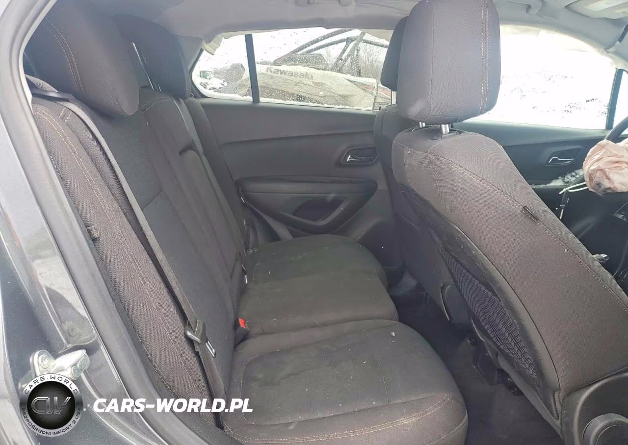 2020 Chevrolet Trax Ls VIN:3GNCJKSBXLL109651 - 10