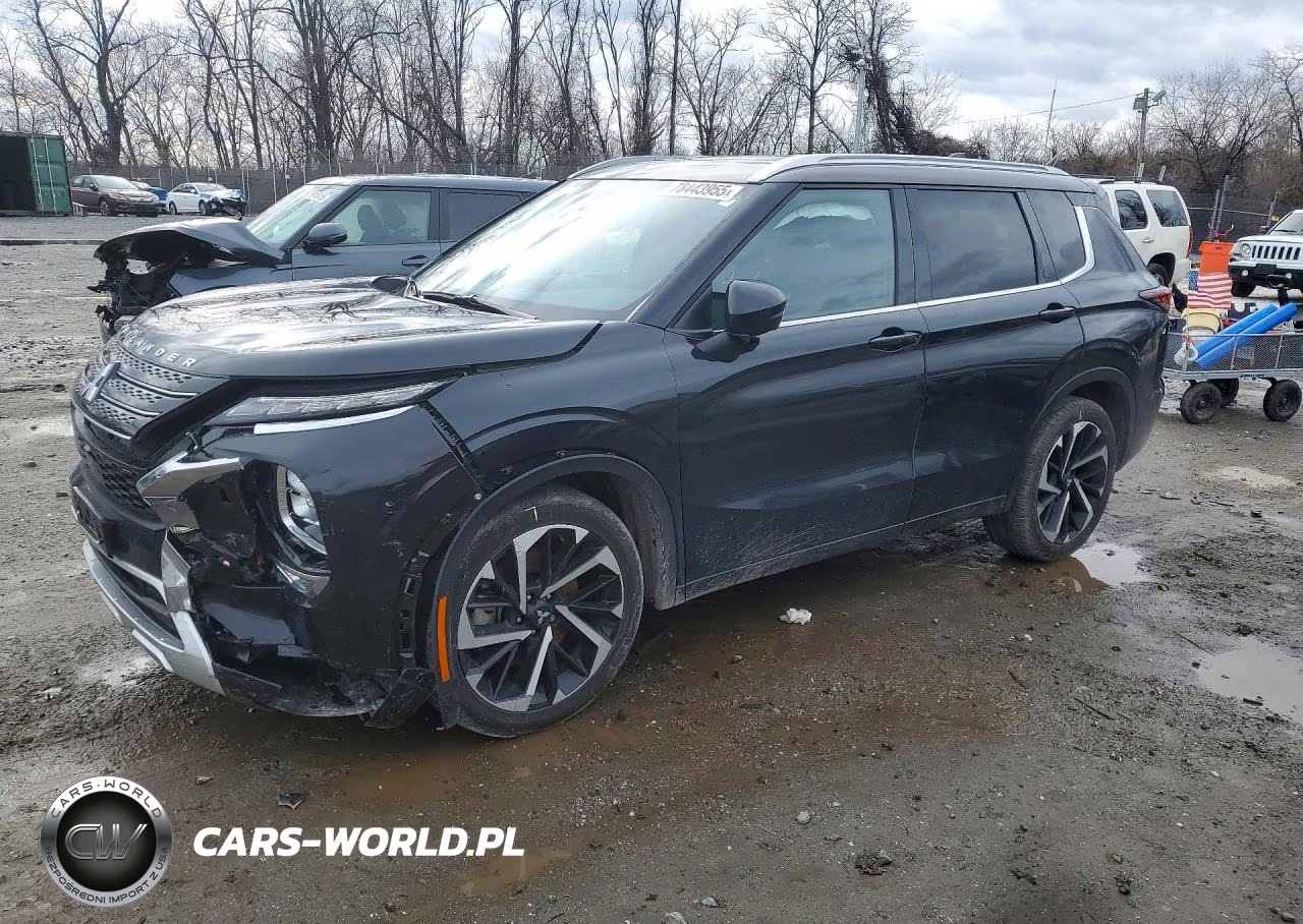 2023 Mitsubishi Outlander Sel