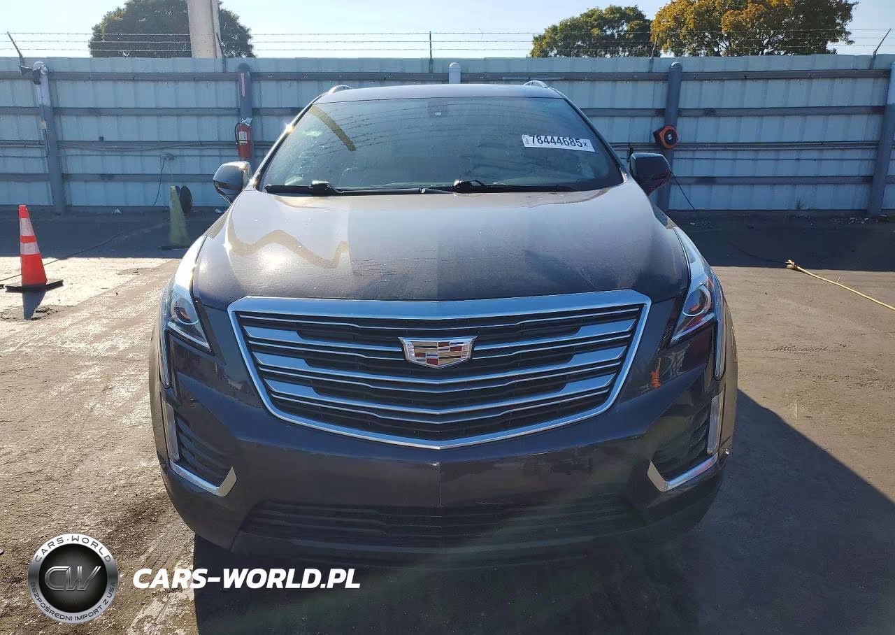 2018 Cadillac Xt5 VIN:1GYKNARSXJZ176355 - 5
