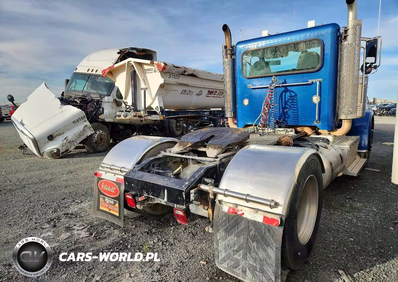 2016 Peterbilt 389 Semi Truck VIN:1XPXA48XXGD315278 - 4