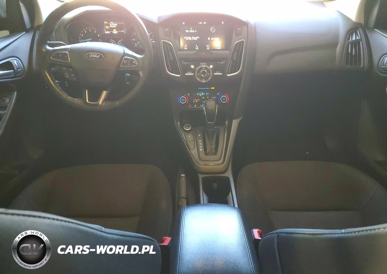 2017 Ford Focus Sel VIN:1FADP3H29HL204297 - 8