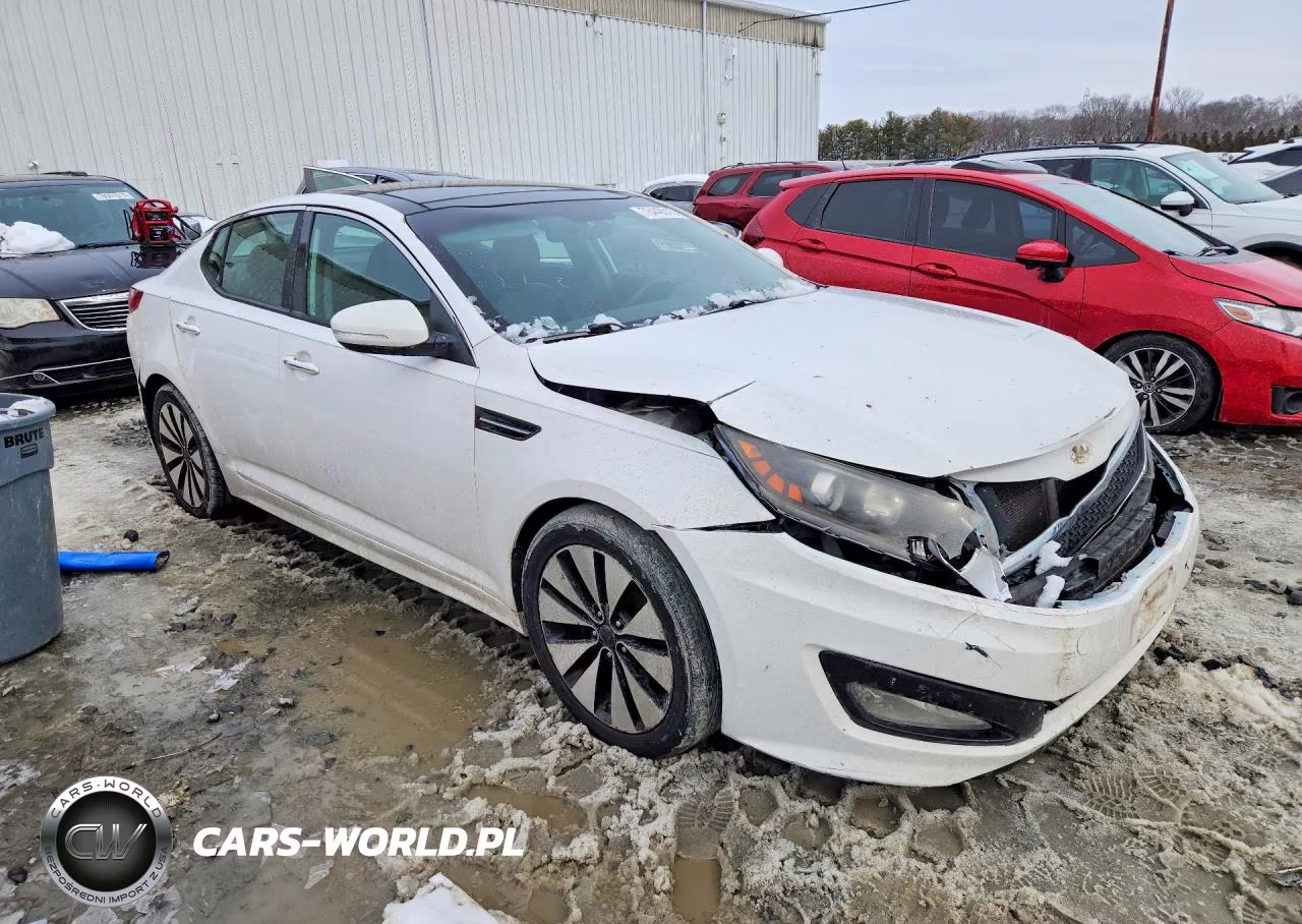 2012 Kia Optima Sx VIN:5XXGR4A67CG008971 - 4