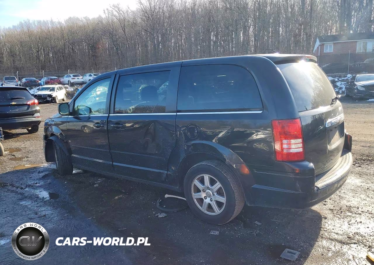 2010 Chrysler Town & Country Lx VIN:2A4RR2D18AR322270 - 2