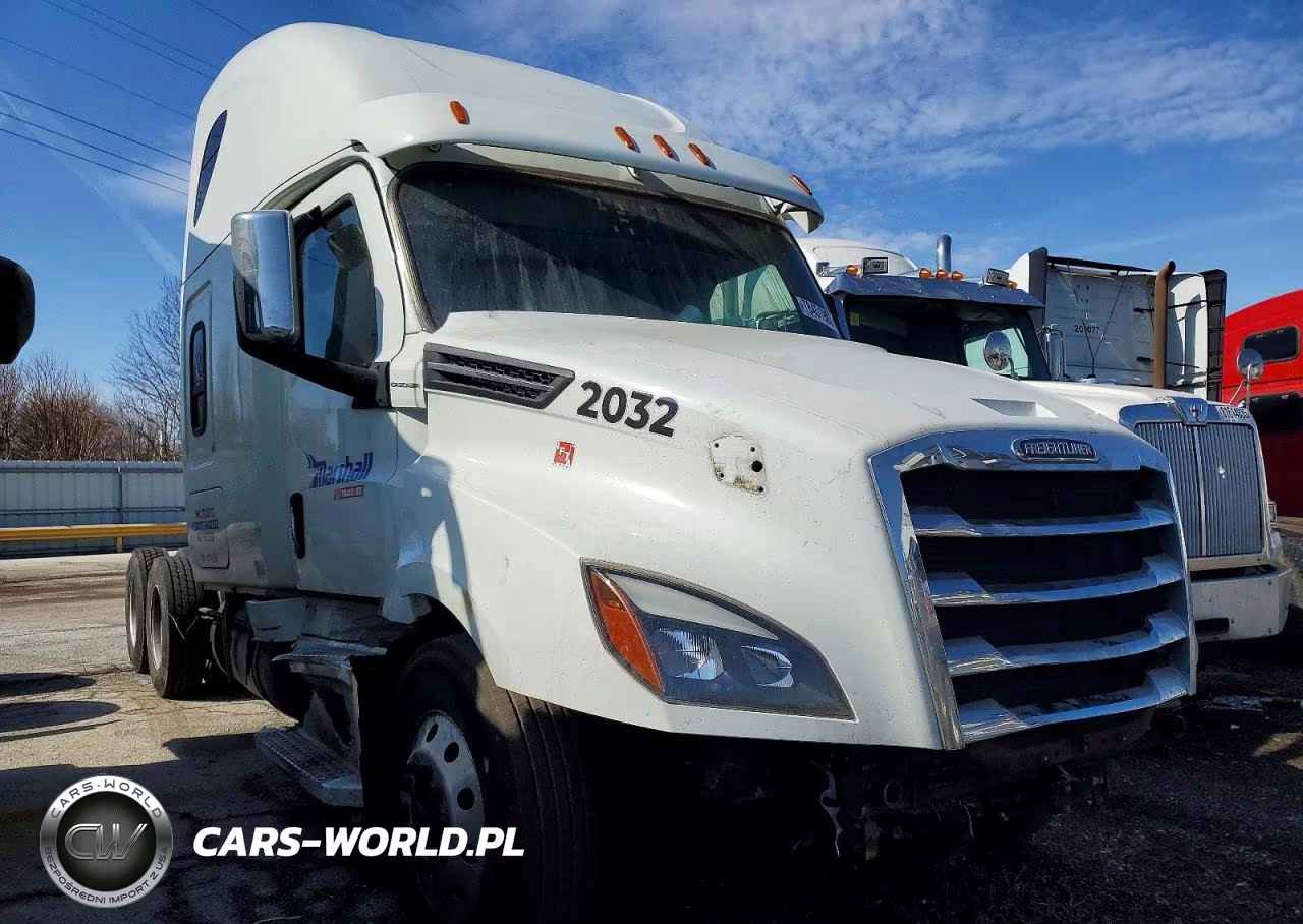 2020 Freightliner Cascadia 126 Semi Truck