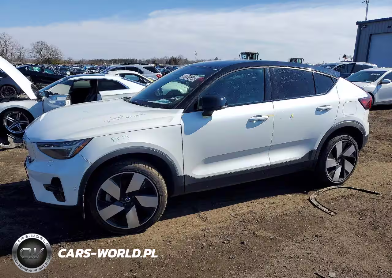 2022 Volvo C40 P8 Recharge Ultimate