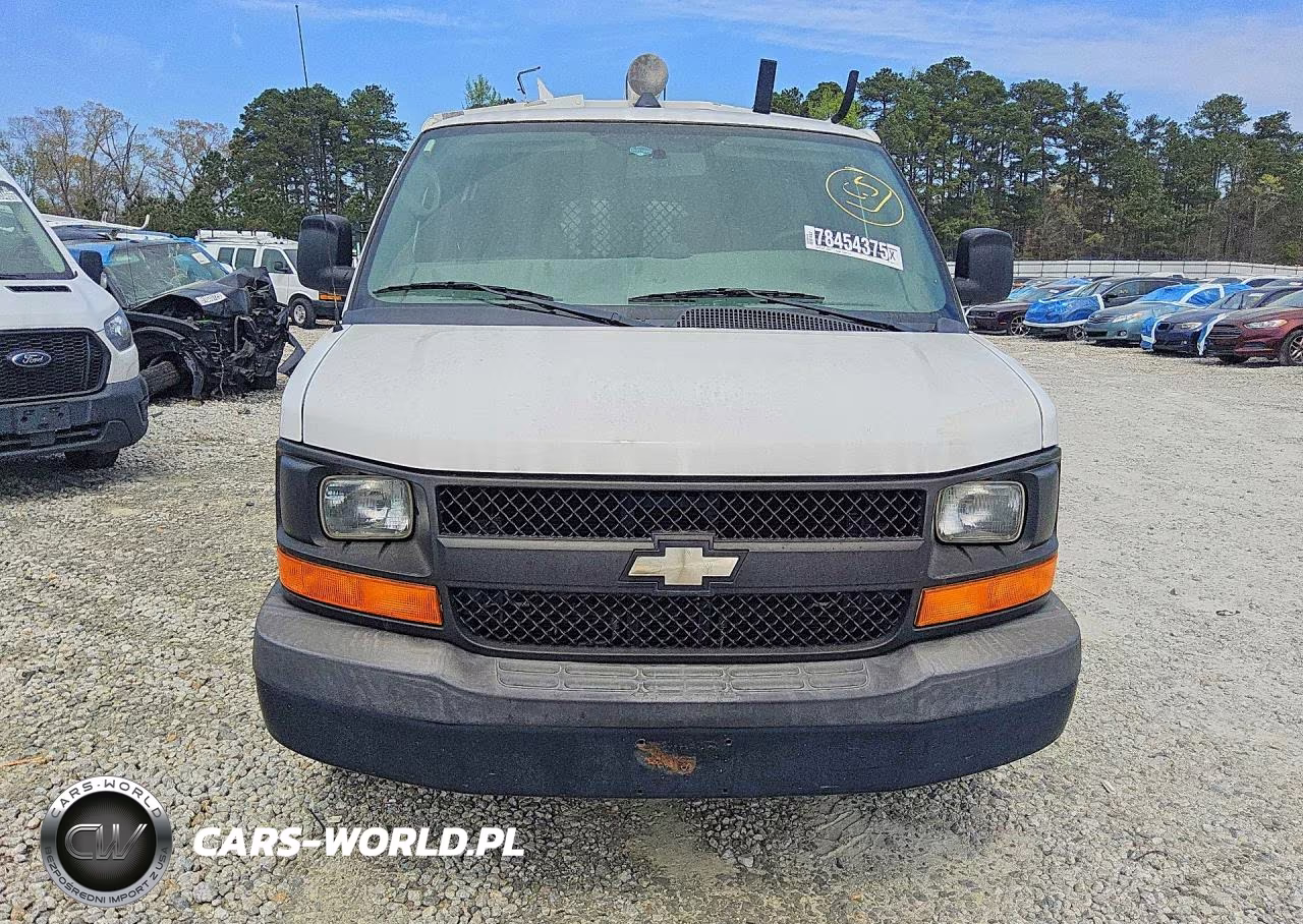 2013 Chevrolet Express G2500 Utility - Service Van VIN:1GCWGFCA9D1903874 - 5