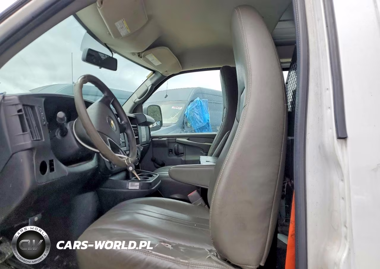 2013 Chevrolet Express G2500 Utility - Service Van VIN:1GCWGFCA9D1903874 - 7