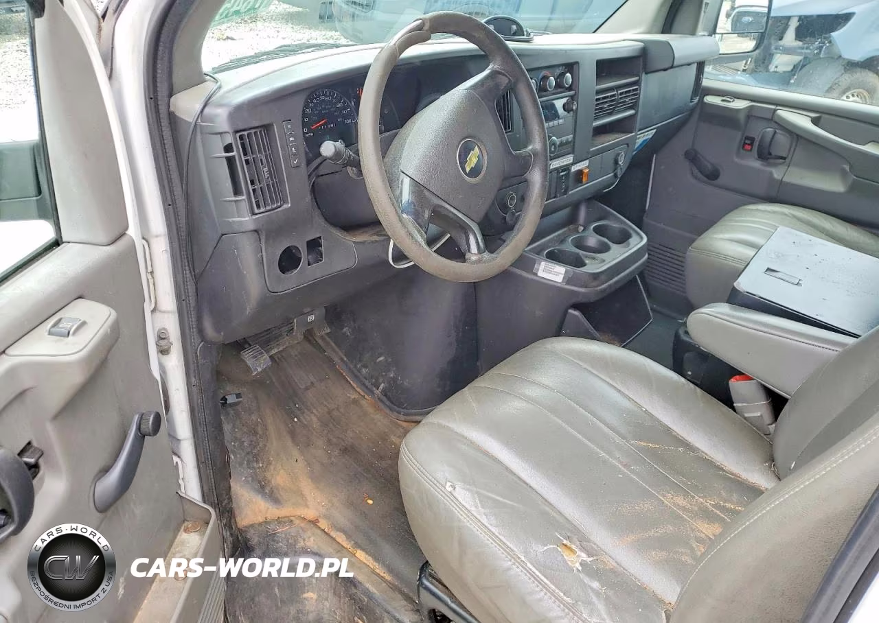 2013 Chevrolet Express G2500 Utility - Service Van VIN:1GCWGFCA9D1903874 - 8
