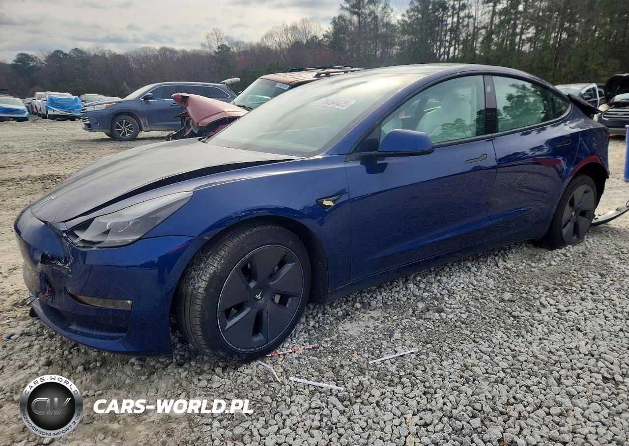 2021 Tesla Model 3 – zdjęcie 1 z 12