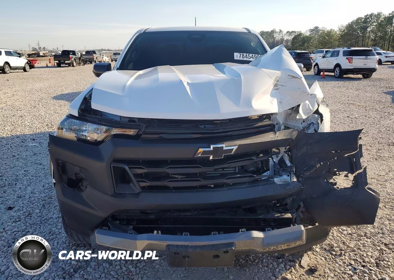 2025 Chevrolet Colorado Trail Boss VIN:1GCPTEEK2S1204809 - 5