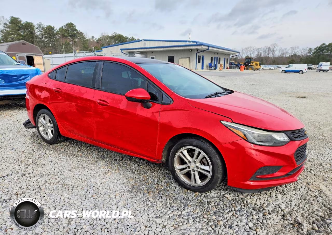 2017 Chevrolet Cruze Lt VIN:1G1BE5SMXH7160437 - 4