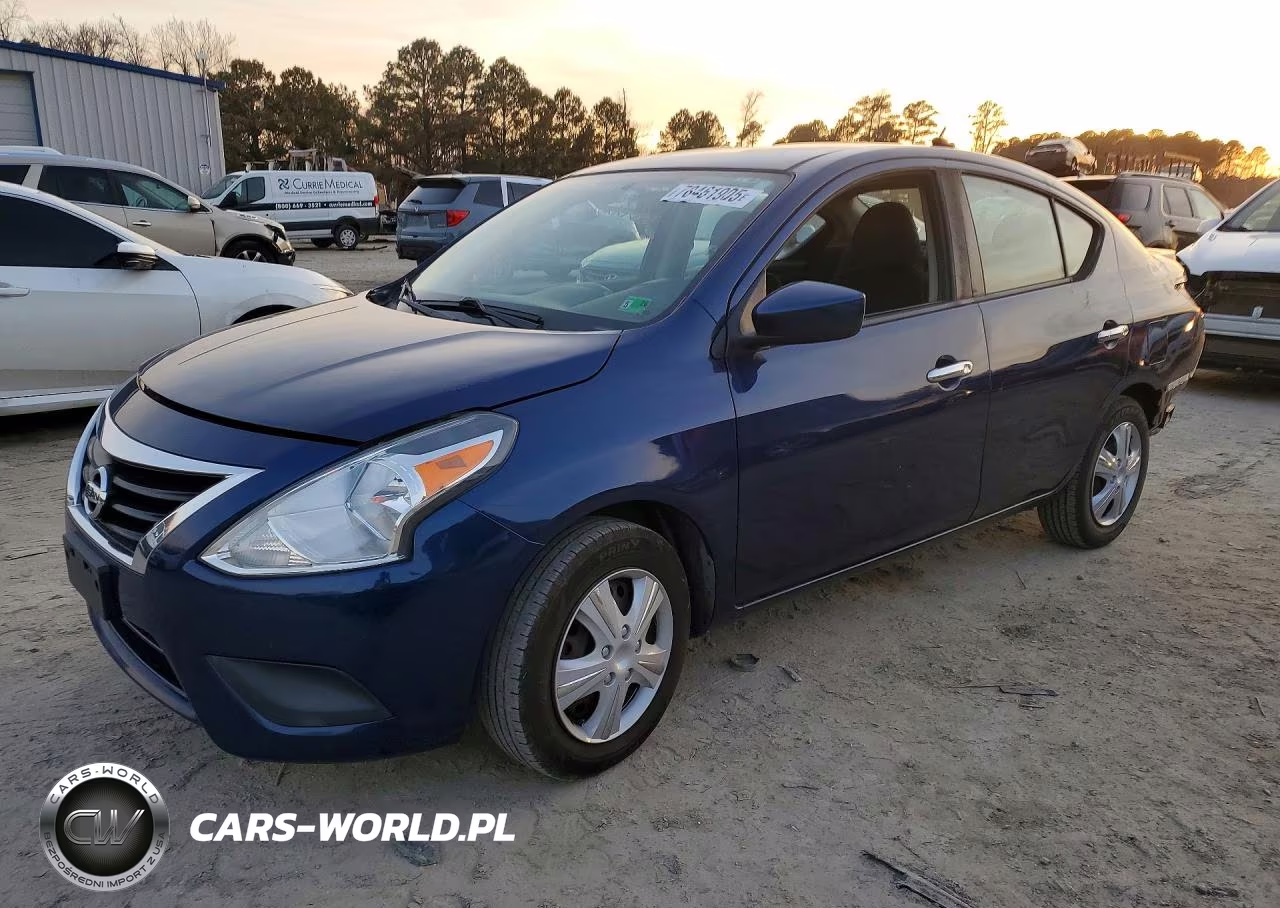 2018 Nissan Versa S – zdjęcie 1 z 12