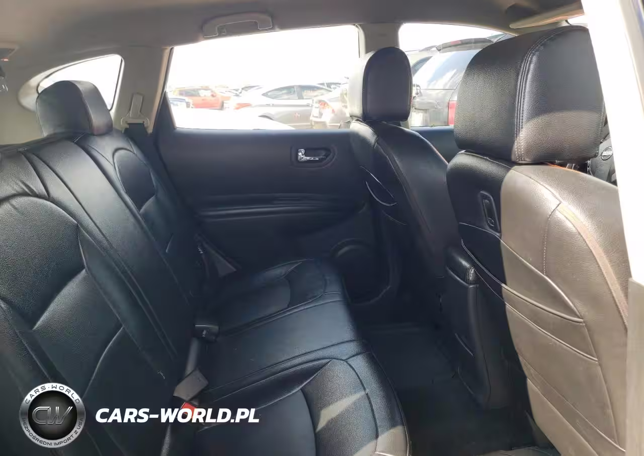 2014 Nissan Rogue Select S VIN:JN8AS5MT1EW622423 - 10