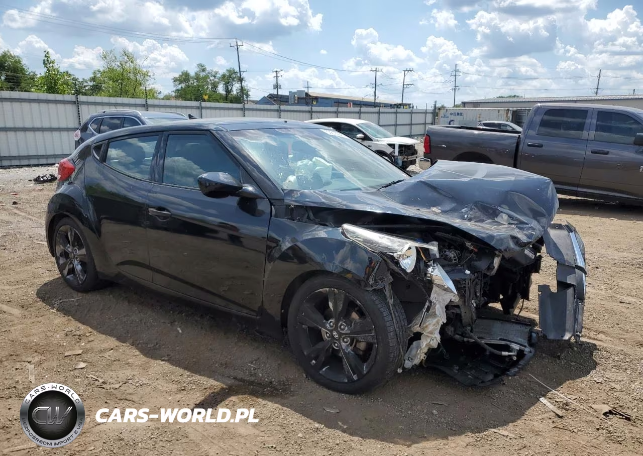 2017 Hyundai Veloster VIN:KMHTC6AD4HU321970 - 4