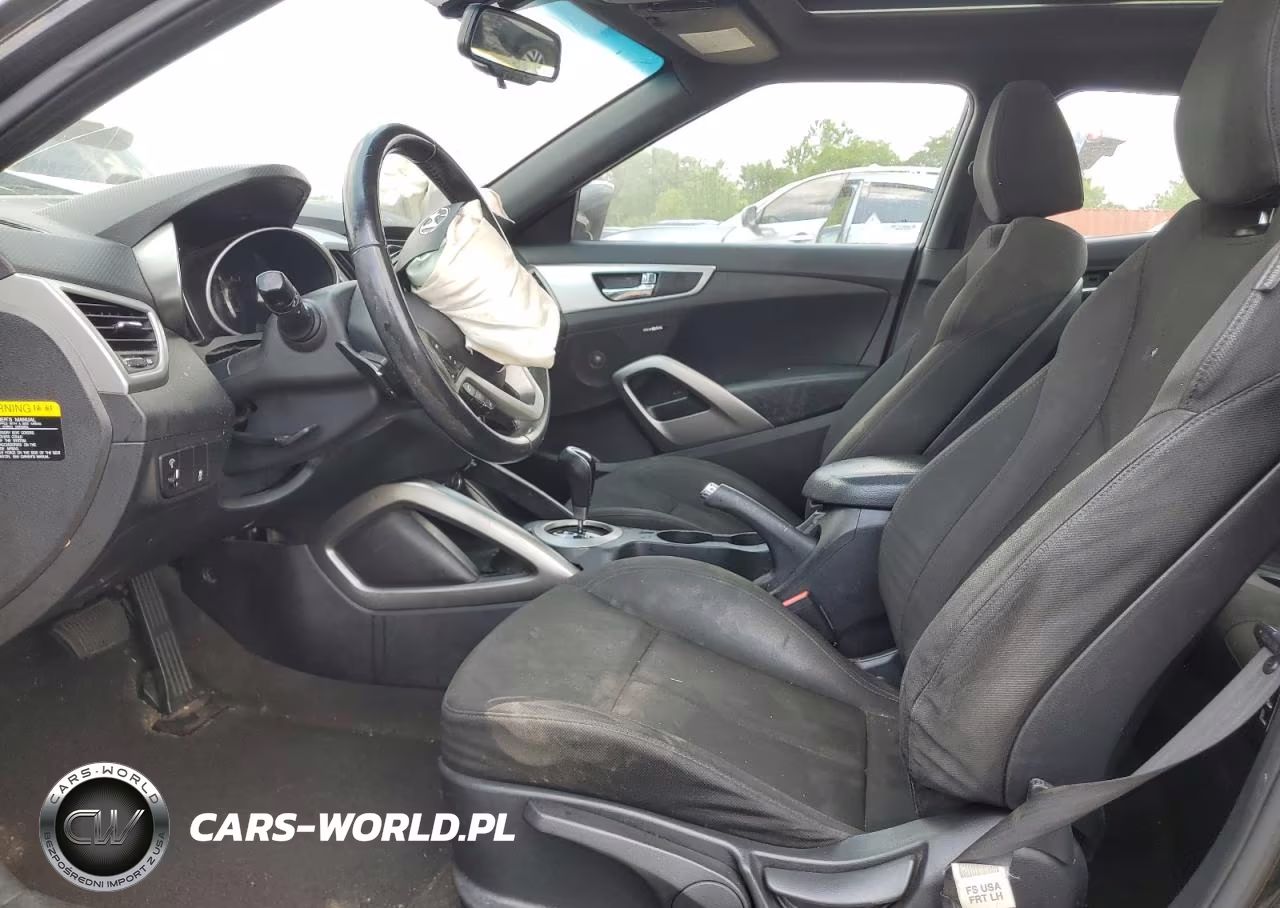 2017 Hyundai Veloster VIN:KMHTC6AD4HU321970 - 7