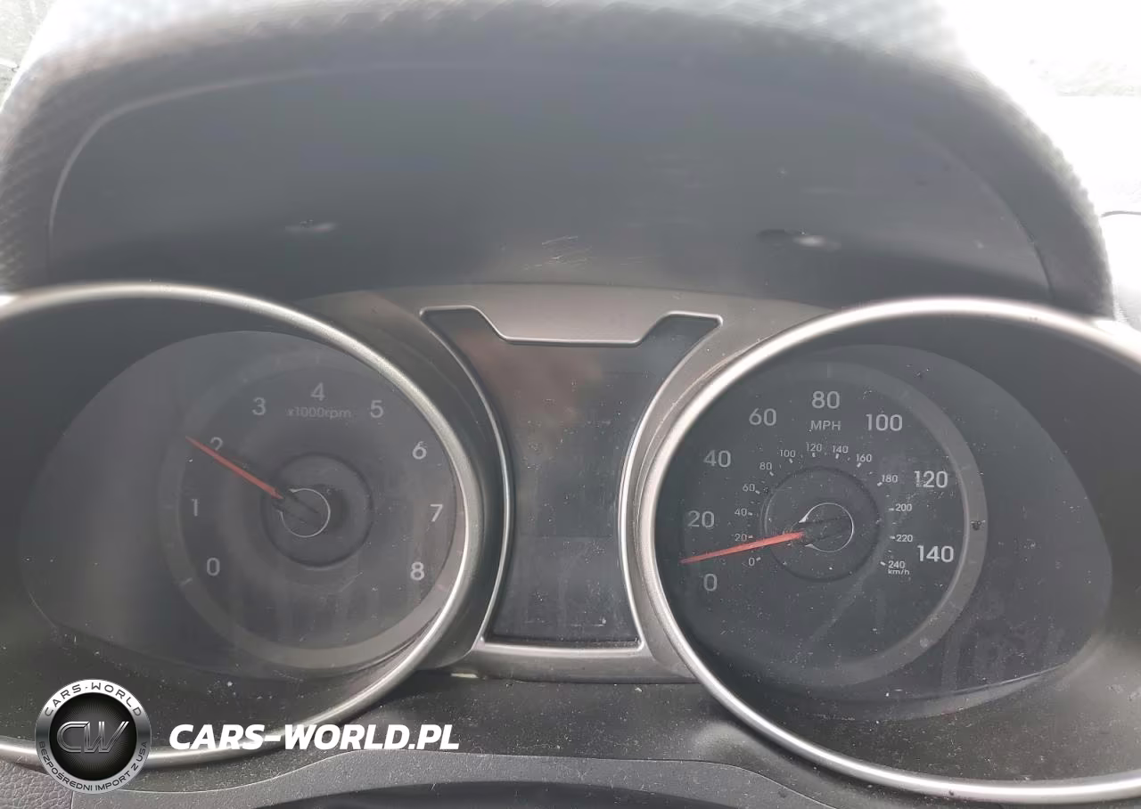 2017 Hyundai Veloster VIN:KMHTC6AD4HU321970 - 9