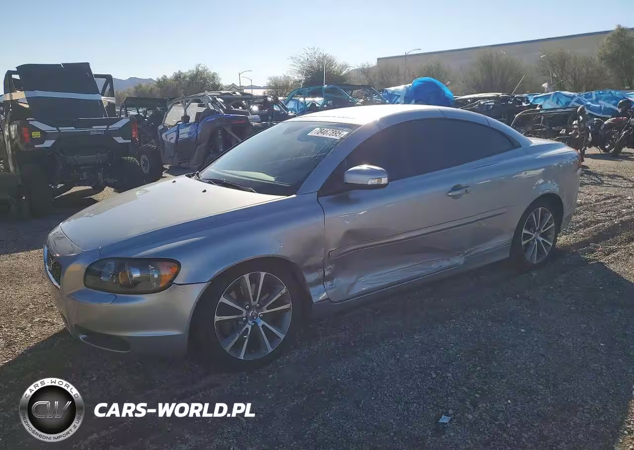 2010 Volvo C70 T5
