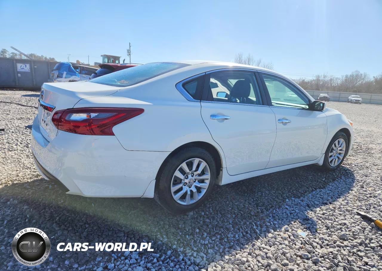 2018 Nissan Altima 2.5 S VIN:1N4AL3AP2JC290949 - 3