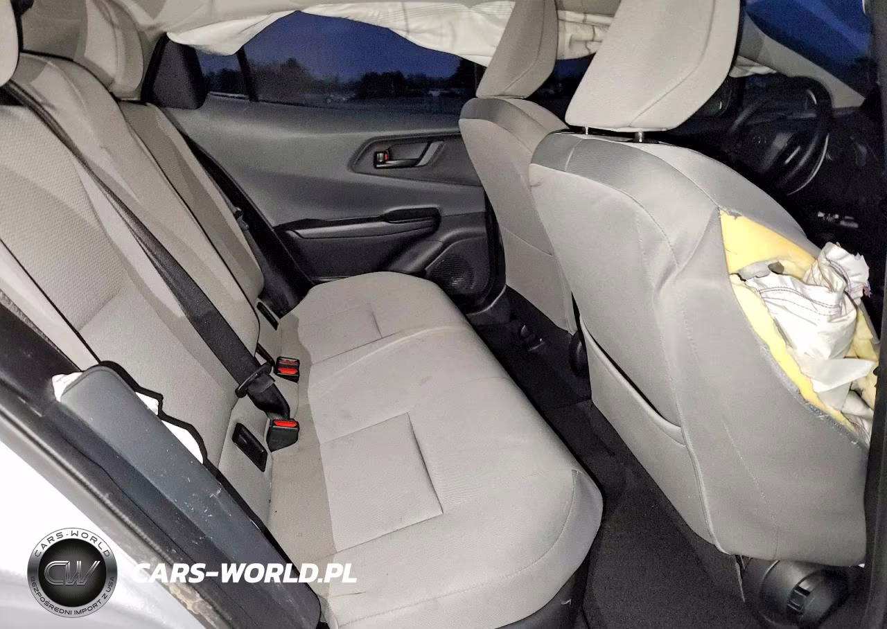 2025 Toyota Prius Le VIN:JTDADABU1S3025943 - 10