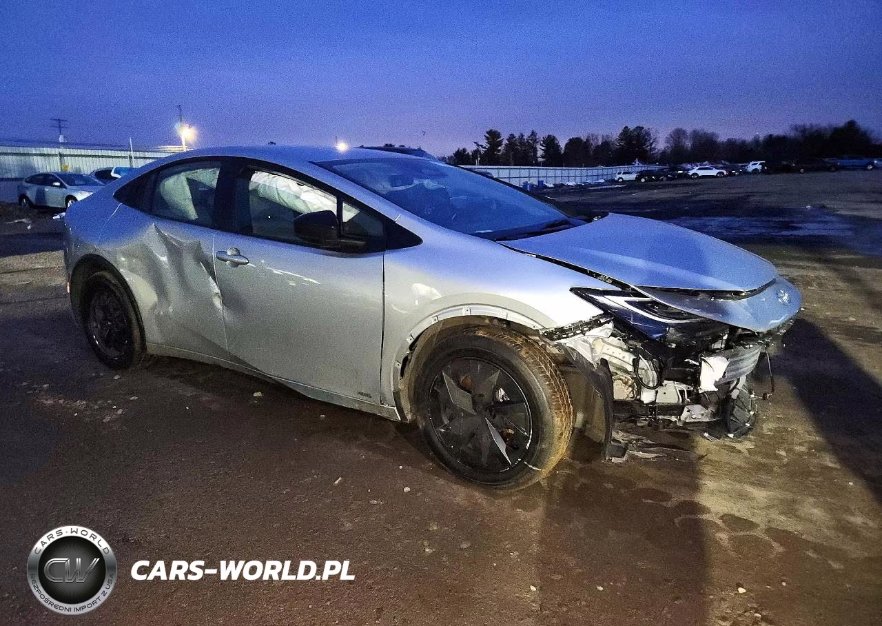 2025 Toyota Prius Le VIN:JTDADABU1S3025943 - 4