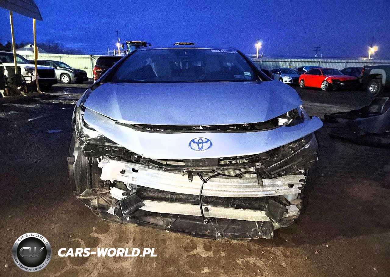 2025 Toyota Prius Le VIN:JTDADABU1S3025943 - 5