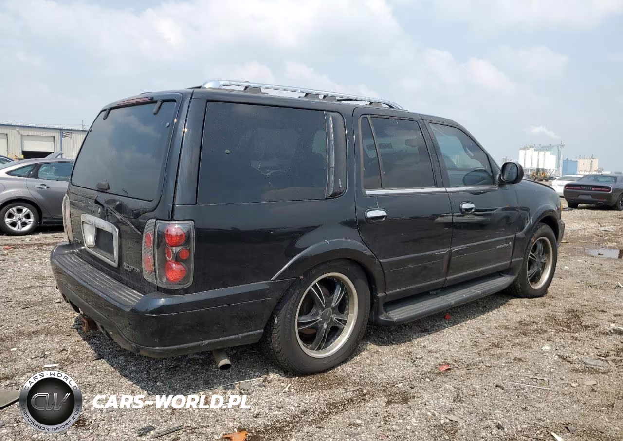 2001 Lincoln Navigator VIN:5LMFU28A11LJ00804 - 3