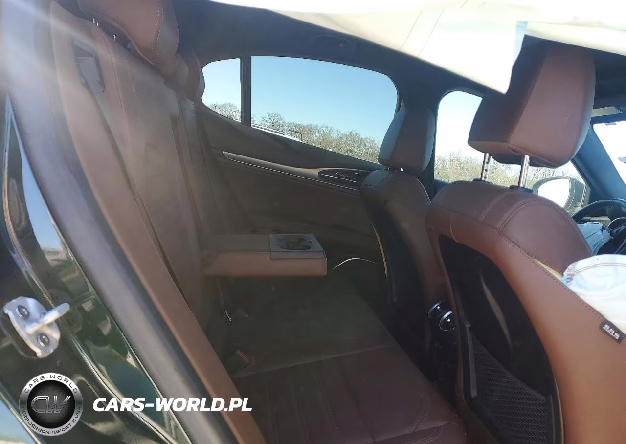 2021 Alfa Romeo Stelvio Ti VIN:ZASPAKBN6M7D16541 - 11