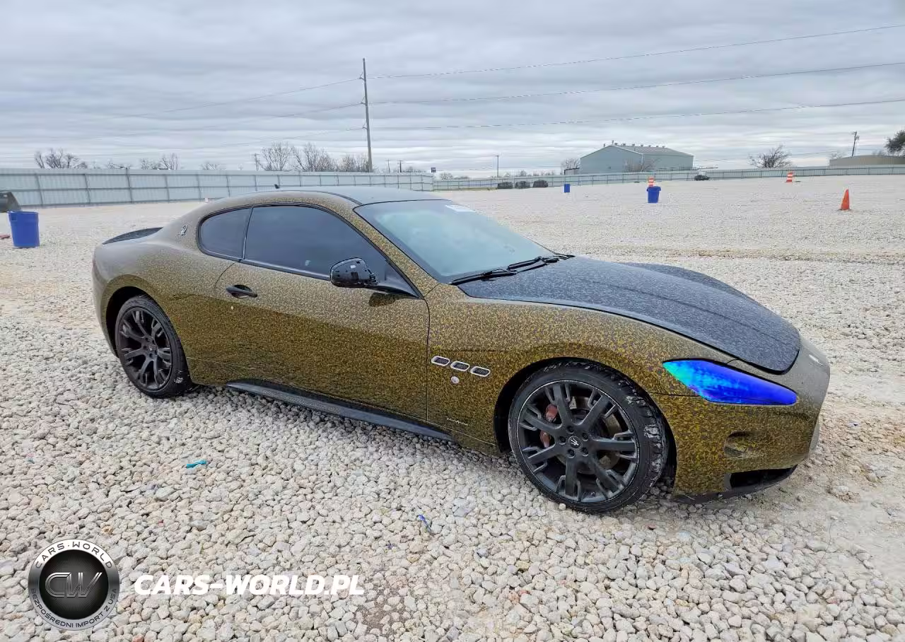 2011 Maserati Granturismo S VIN:ZAM45KLA7B0057670 - 4