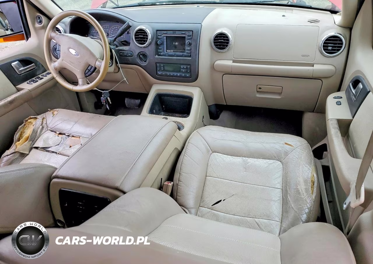 2003 Ford Expedition Eddie Bauer VIN:1FMPU18L83LA83392 - 8