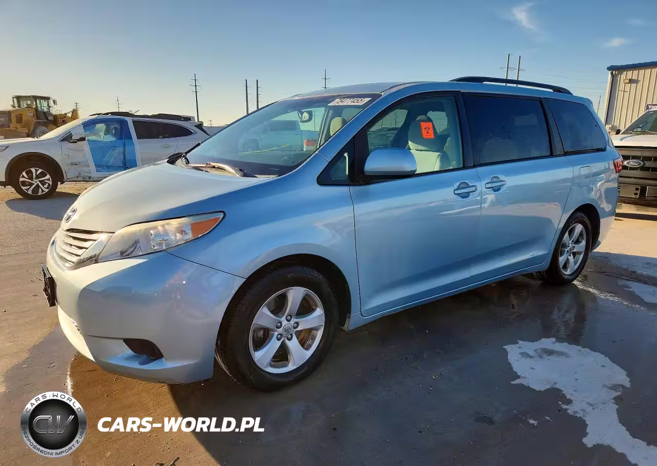 2015 Toyota Sienna Le
