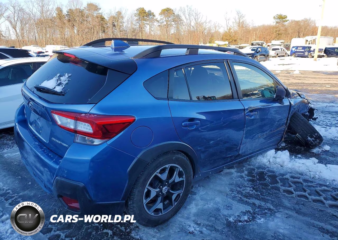 2018 Subaru Crosstrek Premium VIN:JF2GTADC6JH343951 - 3