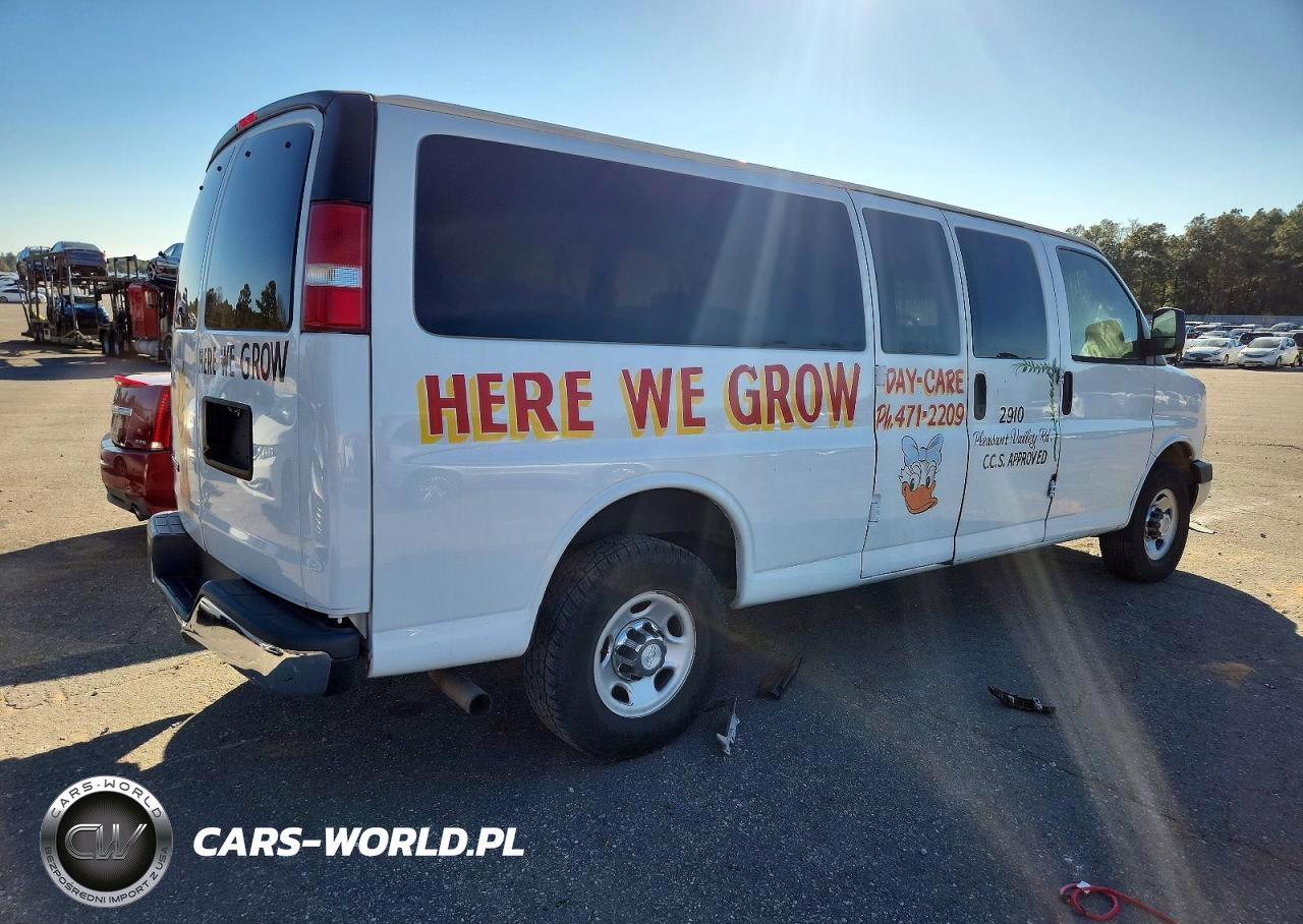 2019 Chevrolet Express G3500 Lt VIN:1GAZGPFG1K1206739 - 3