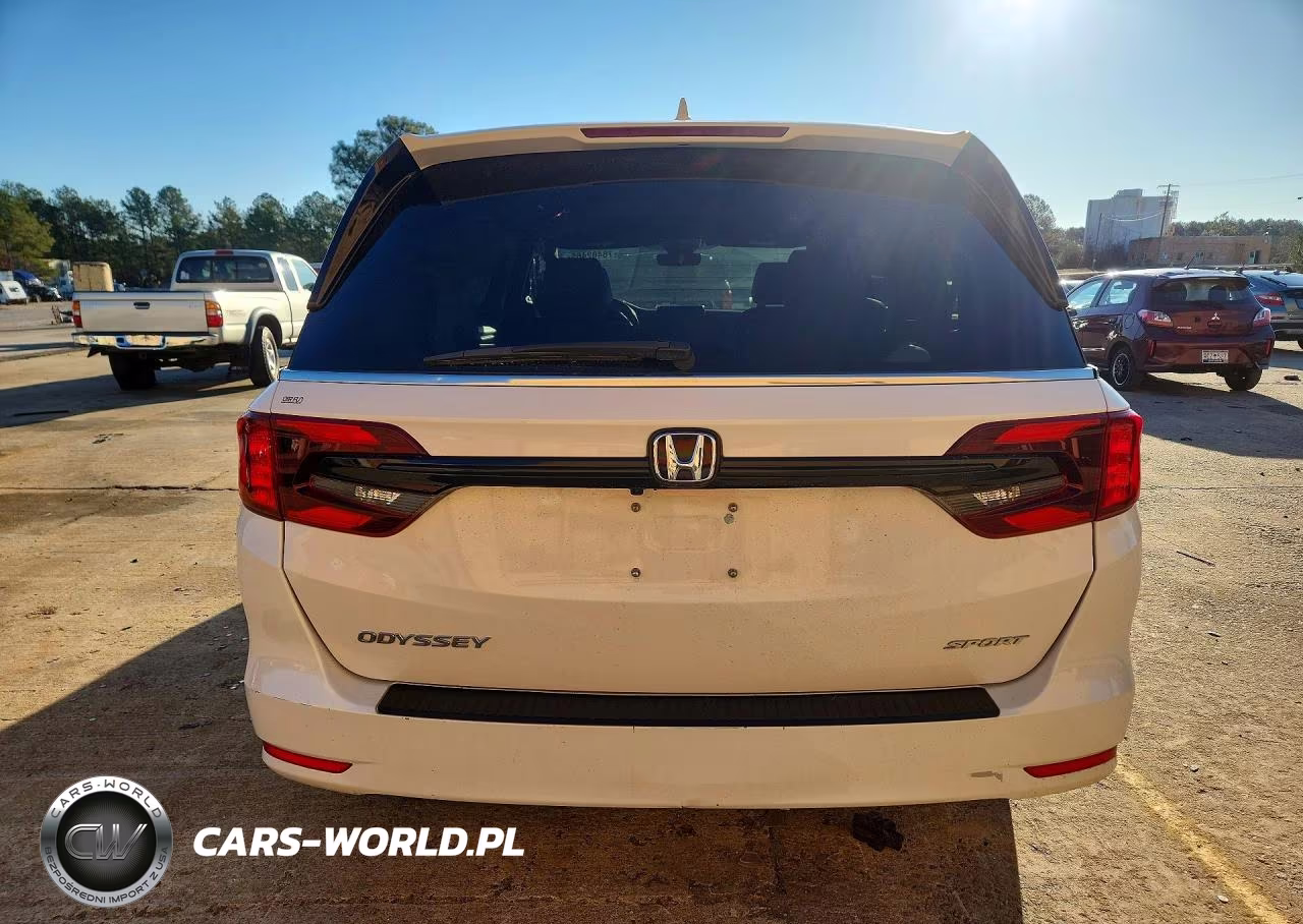 2023 Honda Odyssey Sport-L VIN:5FNRL6H78PB013657 - 6